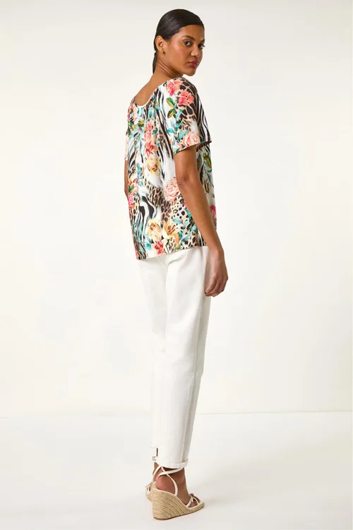 Roman Coral Animal Floral Notch Neck Top - Size 14 Image 3