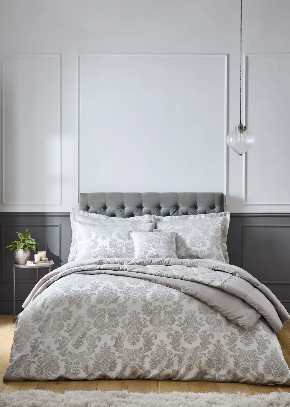 Catherine Lansfield Damask Jacquard Duvet Cover Set Silver Grey - Single Image 1