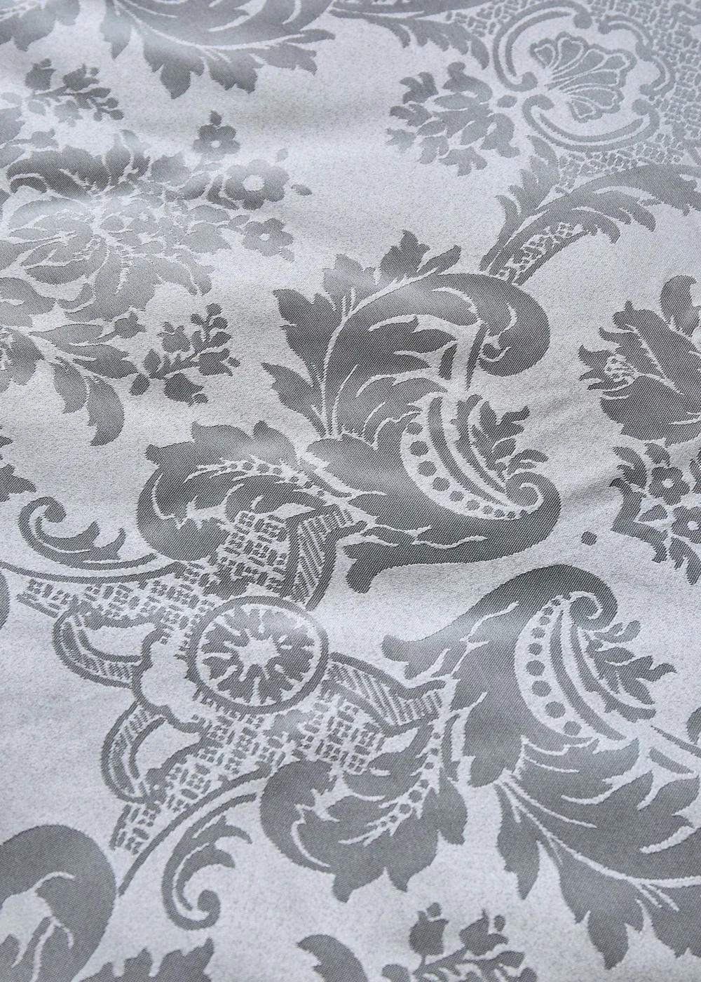 Catherine Lansfield Damask Jacquard Duvet Cover Set Silver Grey - Single Image 4
