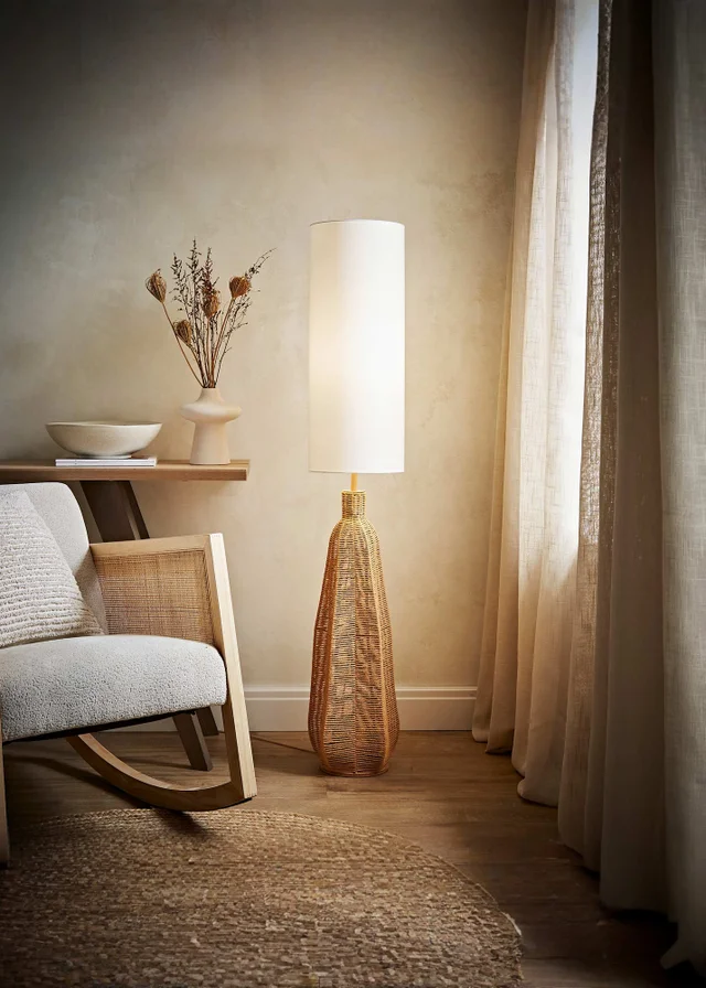 ValueLights Una White Tall Lamp Shade Rattan Midi Floor Lamp