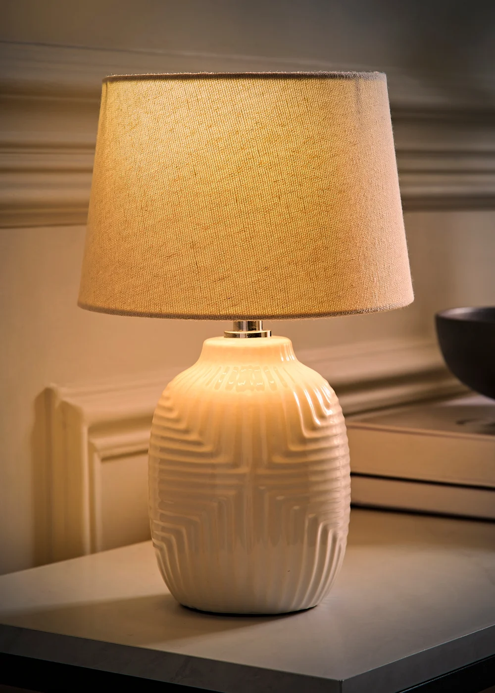 ValueLights Harrison Tapered Lamp Shade Geometric Ribbed Pattern Gloss Small Table Lamp - One Size Image 2