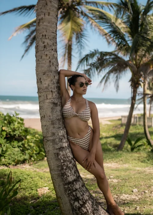 Gini London Tan Textured Twisted Stripe Bikini Top - 10 Image 1