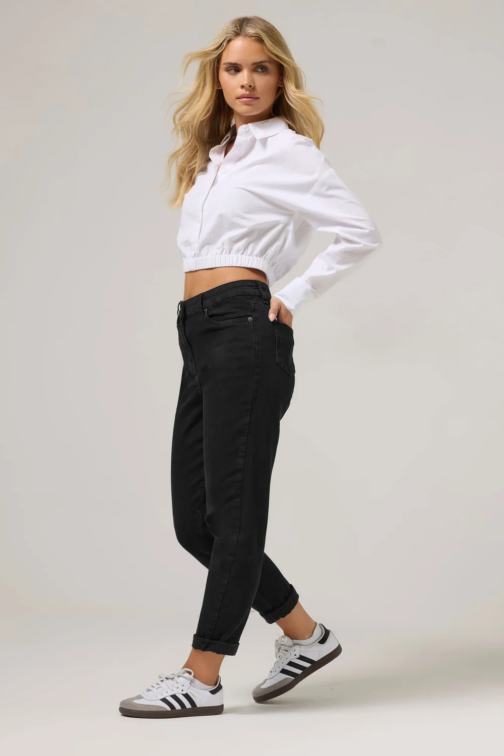 PixieGirl Petite Black Stretch Denim Mom Jeans - 8/L27 Image 1
