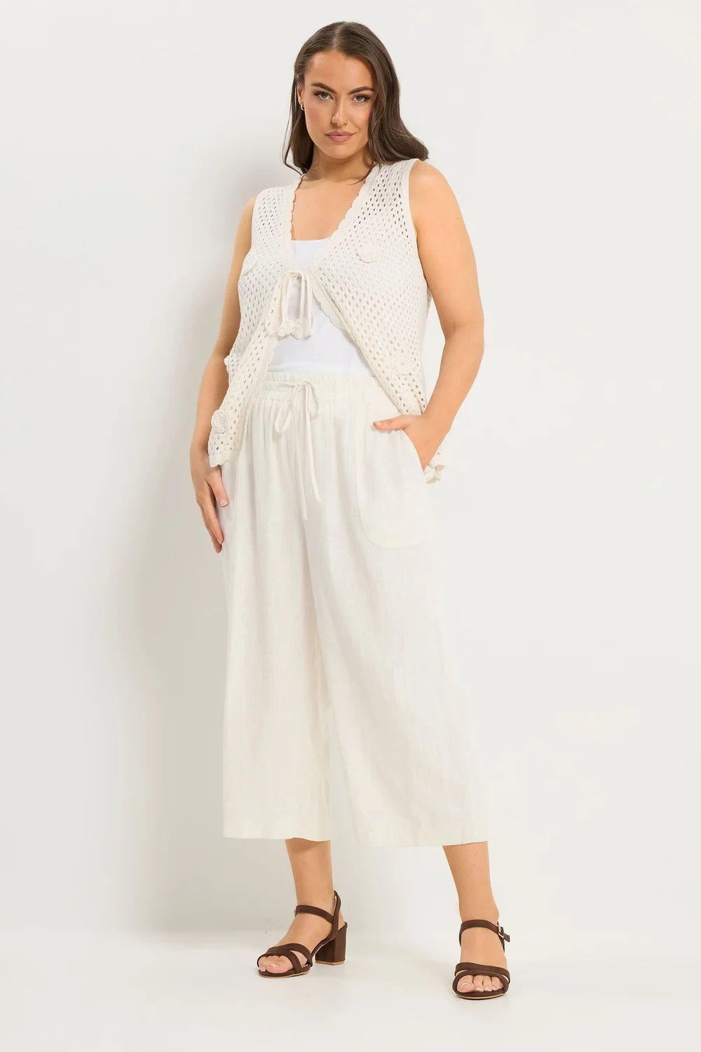 Yours Curve Natural Brown Linen Cropped Trousers - 20 Image 3