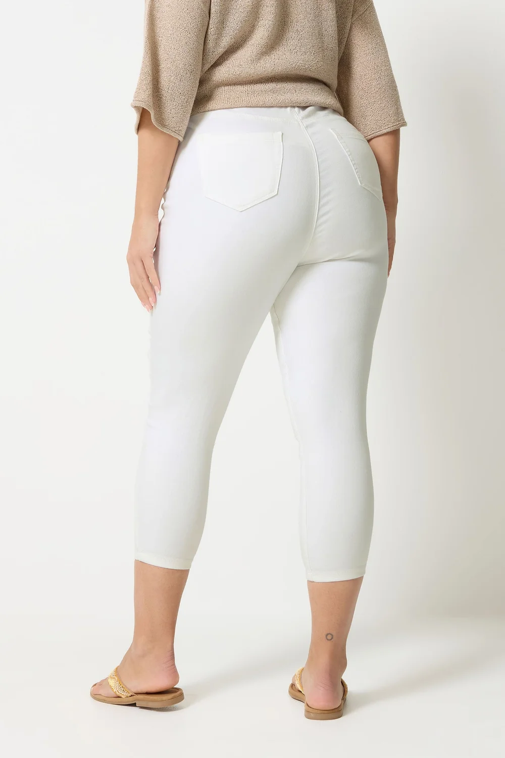 Yours Curve White Cropped Stretch JENNY Jeggings - 20 Image 3