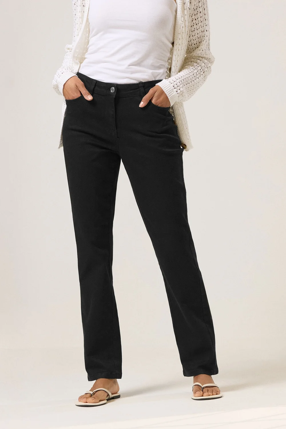 M&Co Black Straight Leg Jeans - 22/L31 Image 2