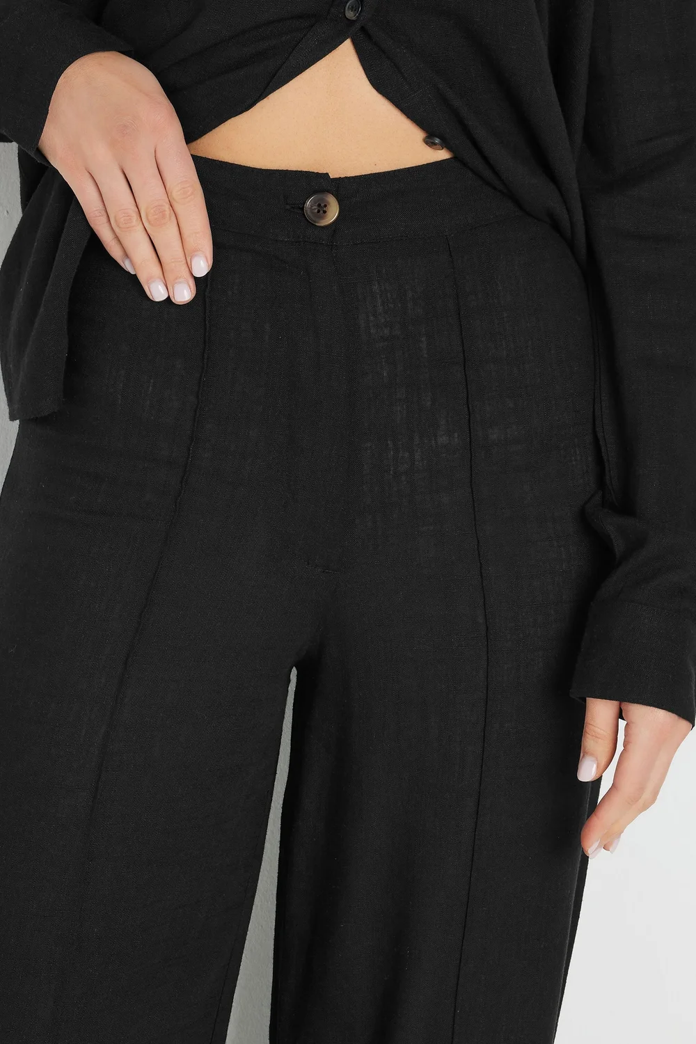 Long Tall Sally Black Linen Pleated Wide Leg Trousers - Size 16, Leg 34 Image 4