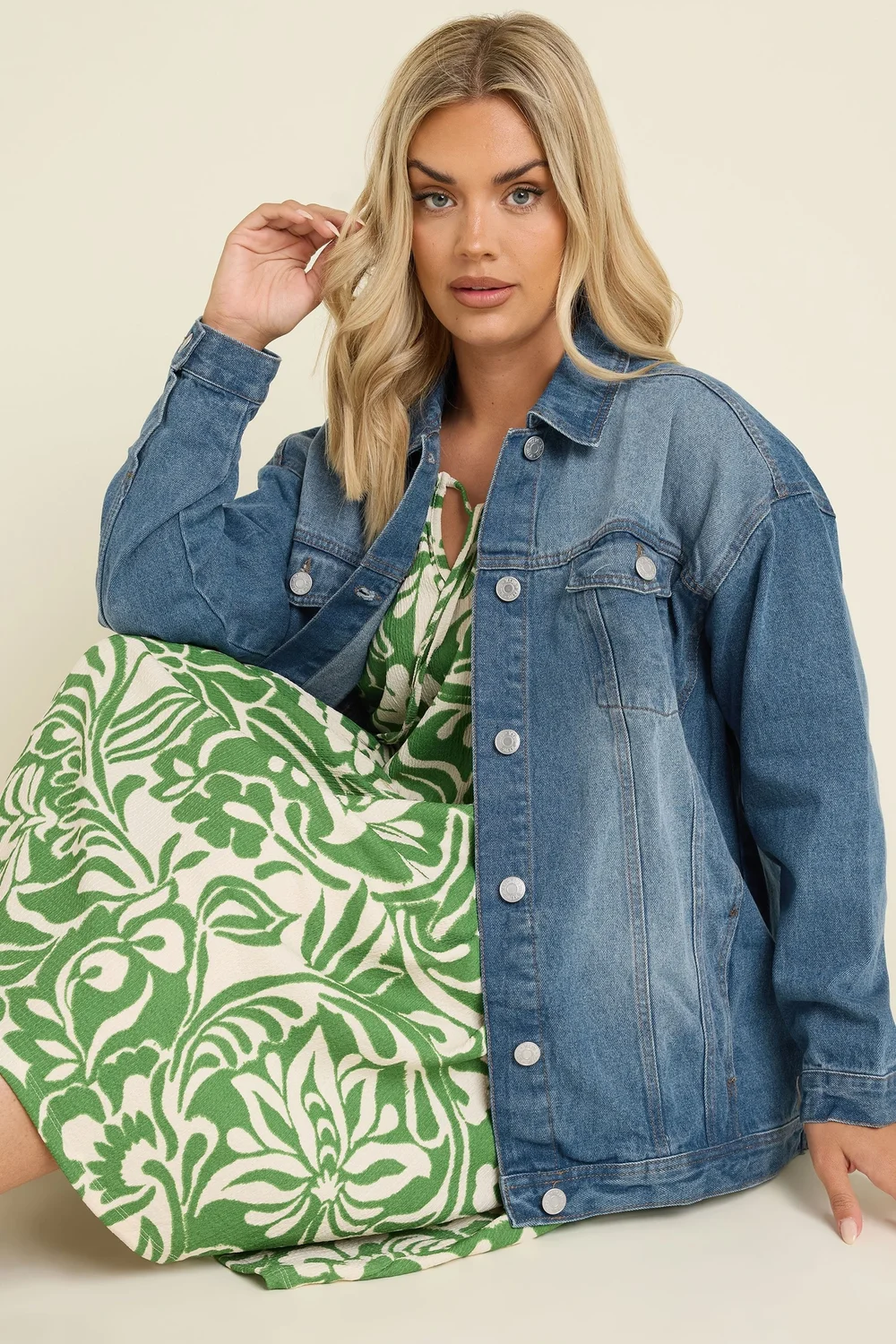 Yours Curve Blue Washed Oversized Denim Jacket - 18 Image 5