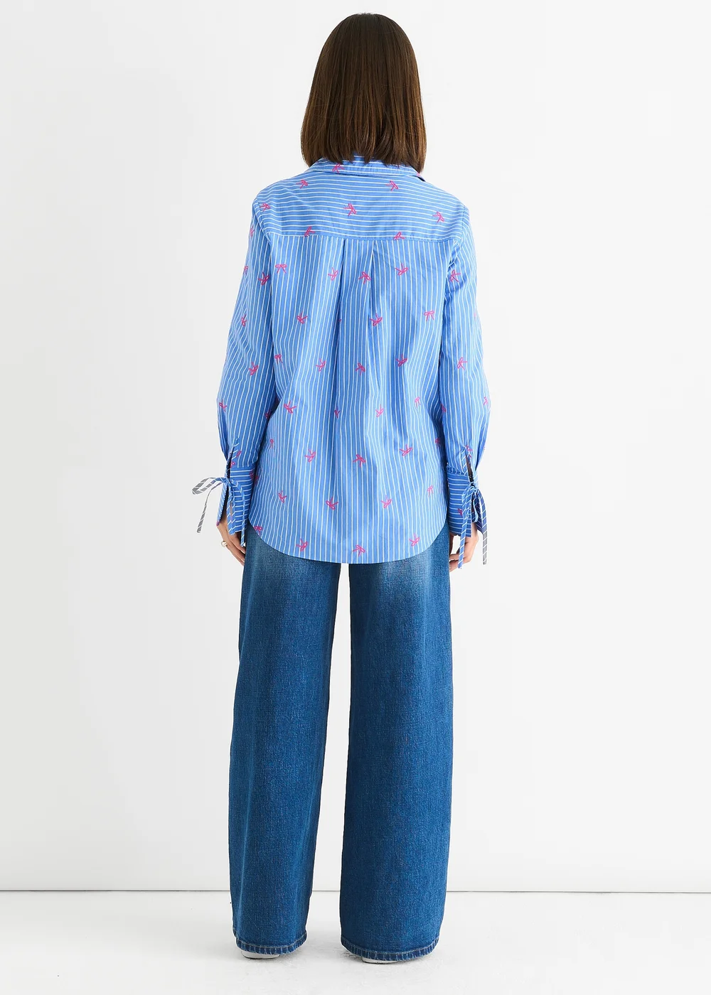 Gini London Blue Bow Embroidered Extreme Cuff Stripe Shirt - 14 Image 3