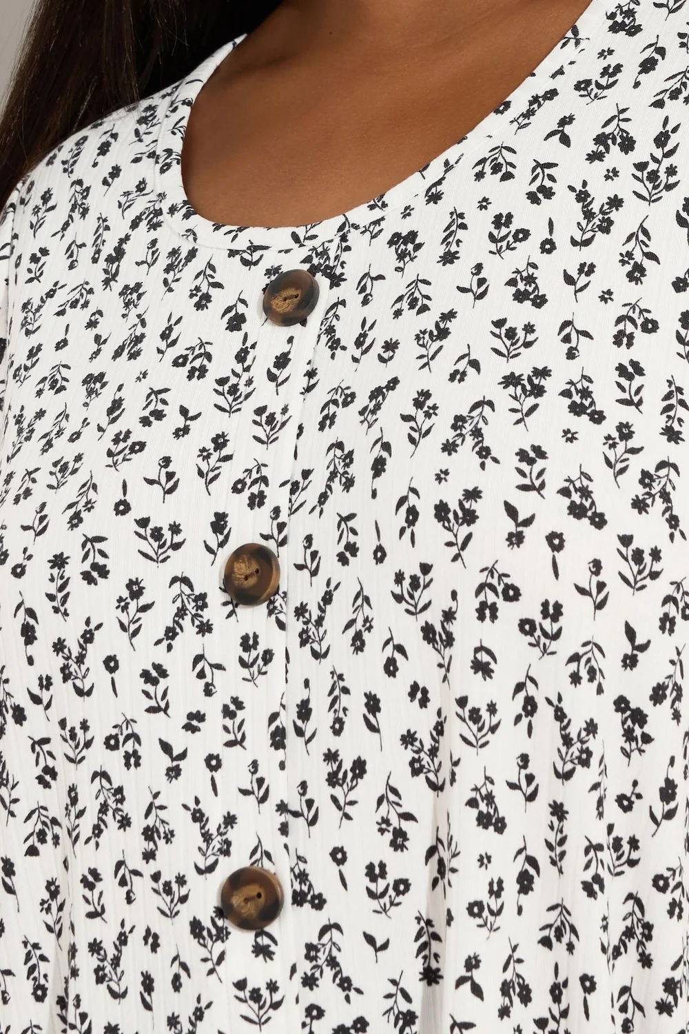 Yours Curve White Ditsy Floral Ribbed Swing T-Shirt - 18 Image 5