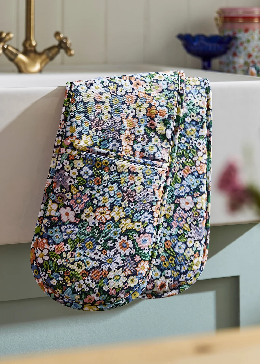 Ulster Weavers Confetti Floral Multi Colour Double Oven Glove - One Size Image 2