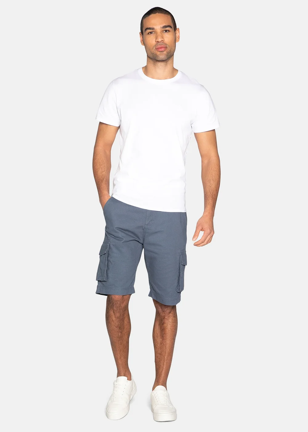 Threadbare Blue Cotton Bute Cargo Shorts - 32/L32 Image 4
