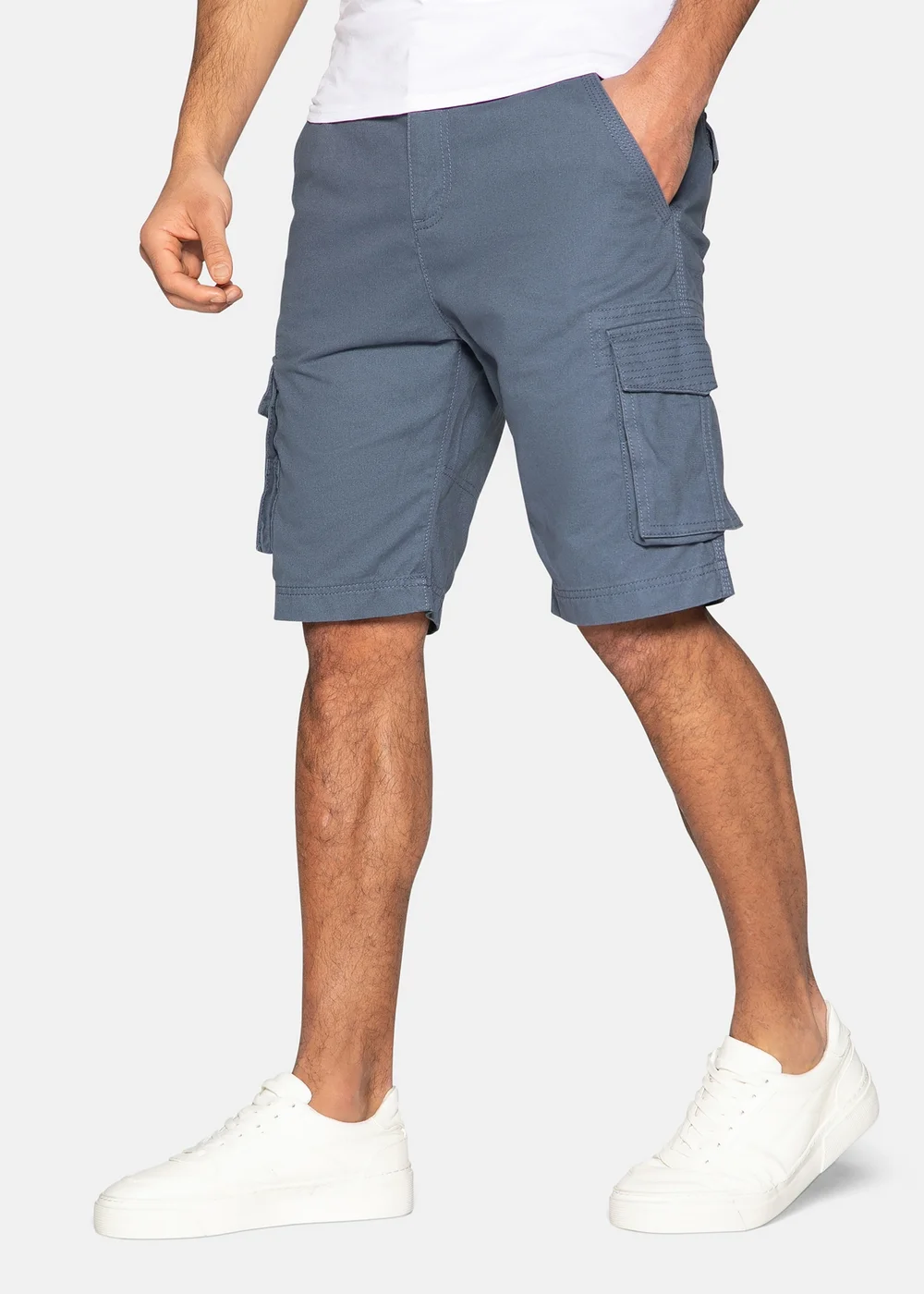 Threadbare Blue Cotton Bute Cargo Shorts - 32/L32 Image 1