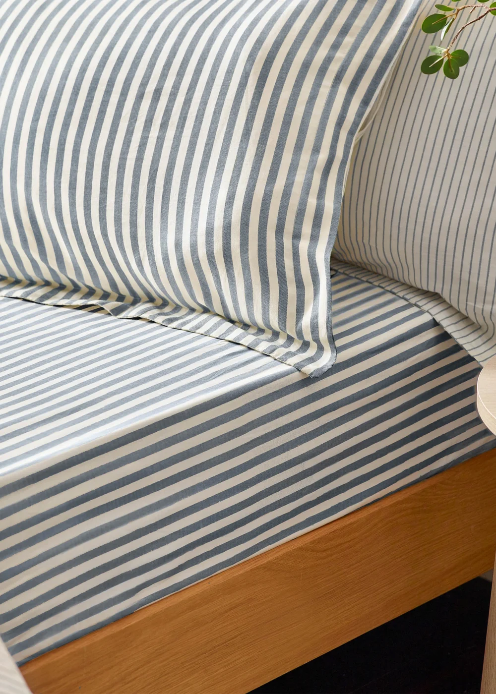 Yard Hebden Melange Stripe Cotton Navy Fitted Sheet - Single Image 1