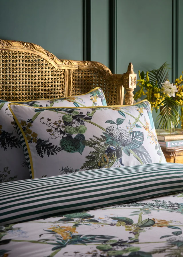 Laurence Llewelyn-Bowen Cotswold Fantasia Green Duvet Cover Set