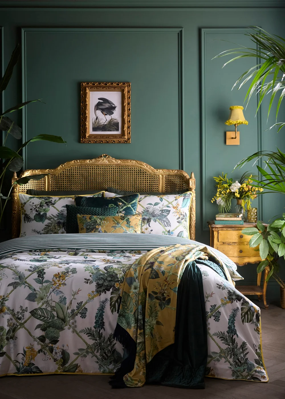 Laurence Llewelyn-Bowen Cotswold Fantasia Green Duvet Cover Set - Double Image 4