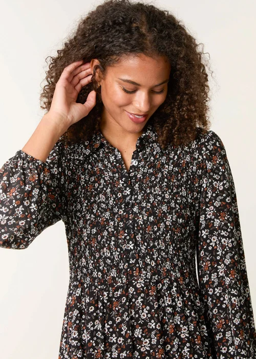 Blue Vanilla Black Ditsy Floral Long Sleeve Shirred Maxi Dress - M Image 2