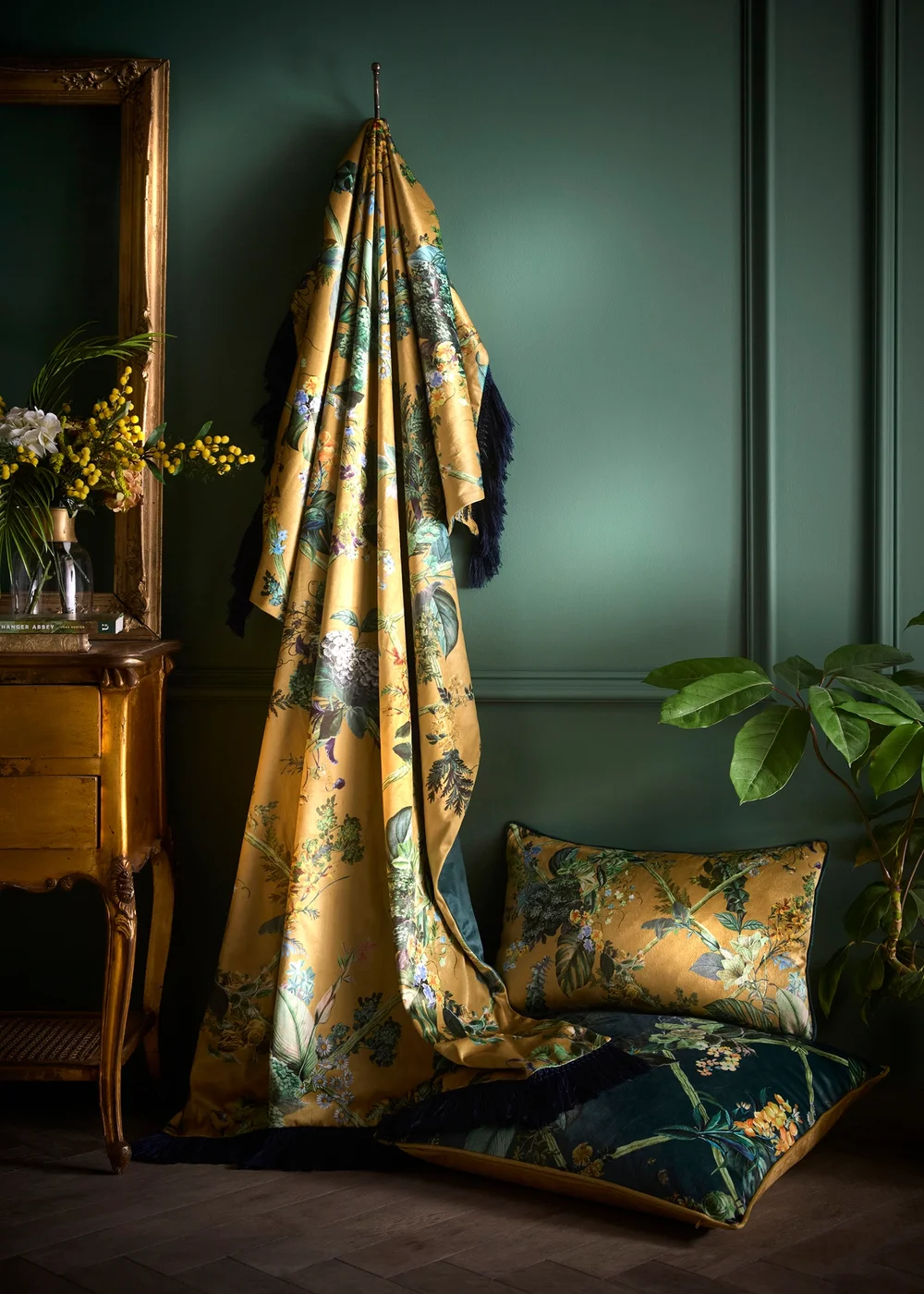 Laurence Llewelyn-Bowen Cotswold Fantasia Dawn Green Large Filled Cushion - 55 x 55cm Image 4