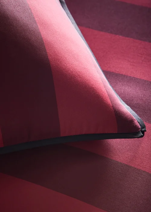 Laurence Llewelyn-Bowen Festivo Circus Stripe Red Duvet Cover Set - King Image 3