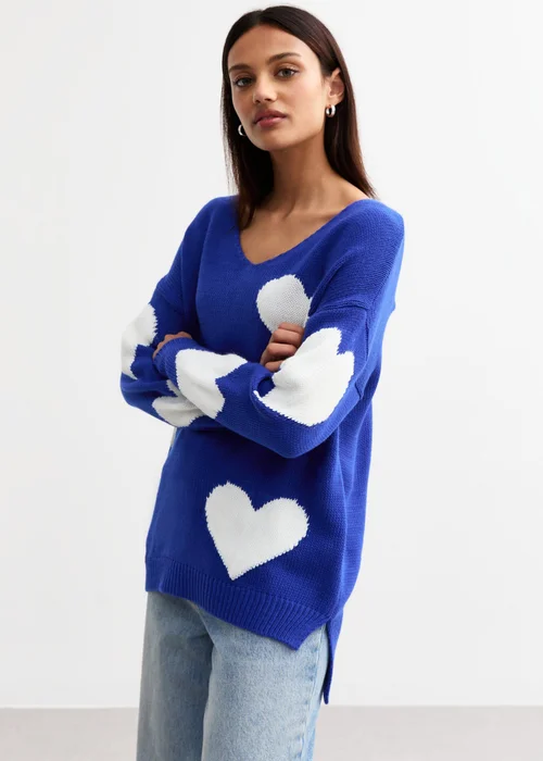Gini London Blue V Neck Oversized Heart Knit Jumper - S/M Image 4