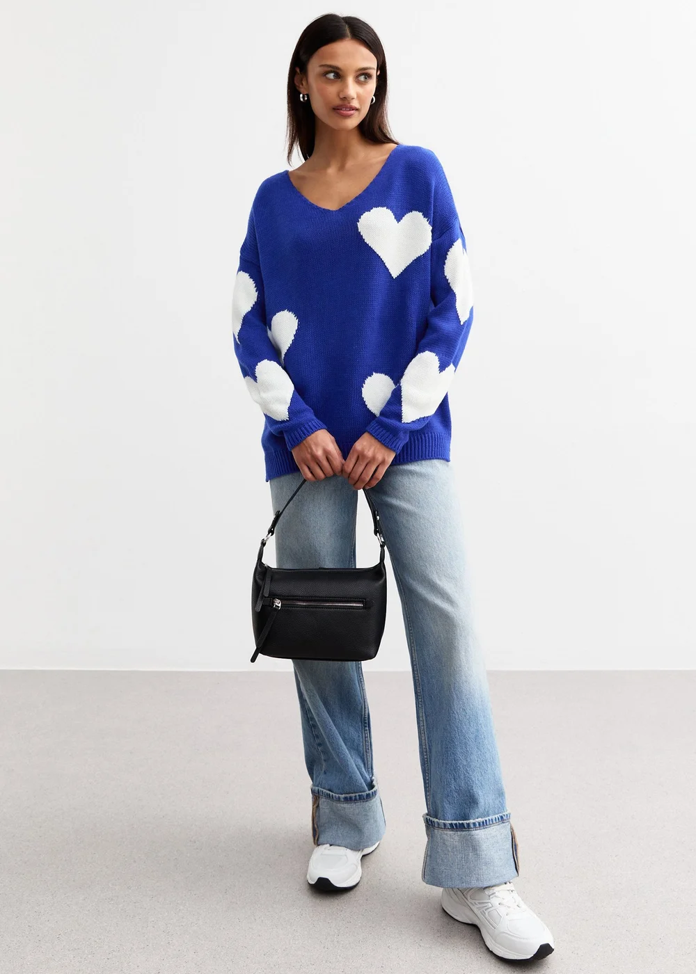 Gini London Blue V Neck Oversized Heart Knit Jumper - S/M Image 1
