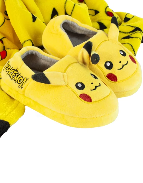 Pokemon Boys Yellow Pikachu Novelty 3D Slippers (10 Younger - 2.5 Older) - 1 Infants Image 4