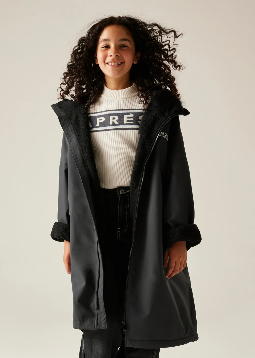 Regatta Slate Kids' Changing Robe - 3-5 Yrs Image 1