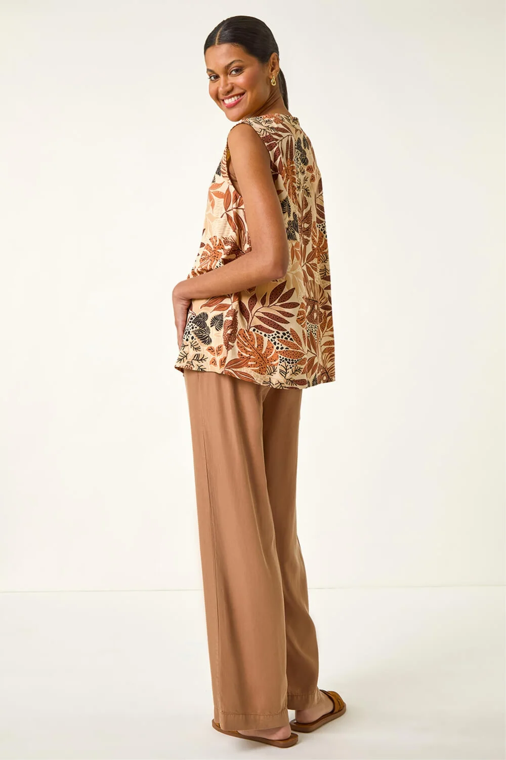 Roman Mocha Leaf V-neck Vest Top - 12 Image 3