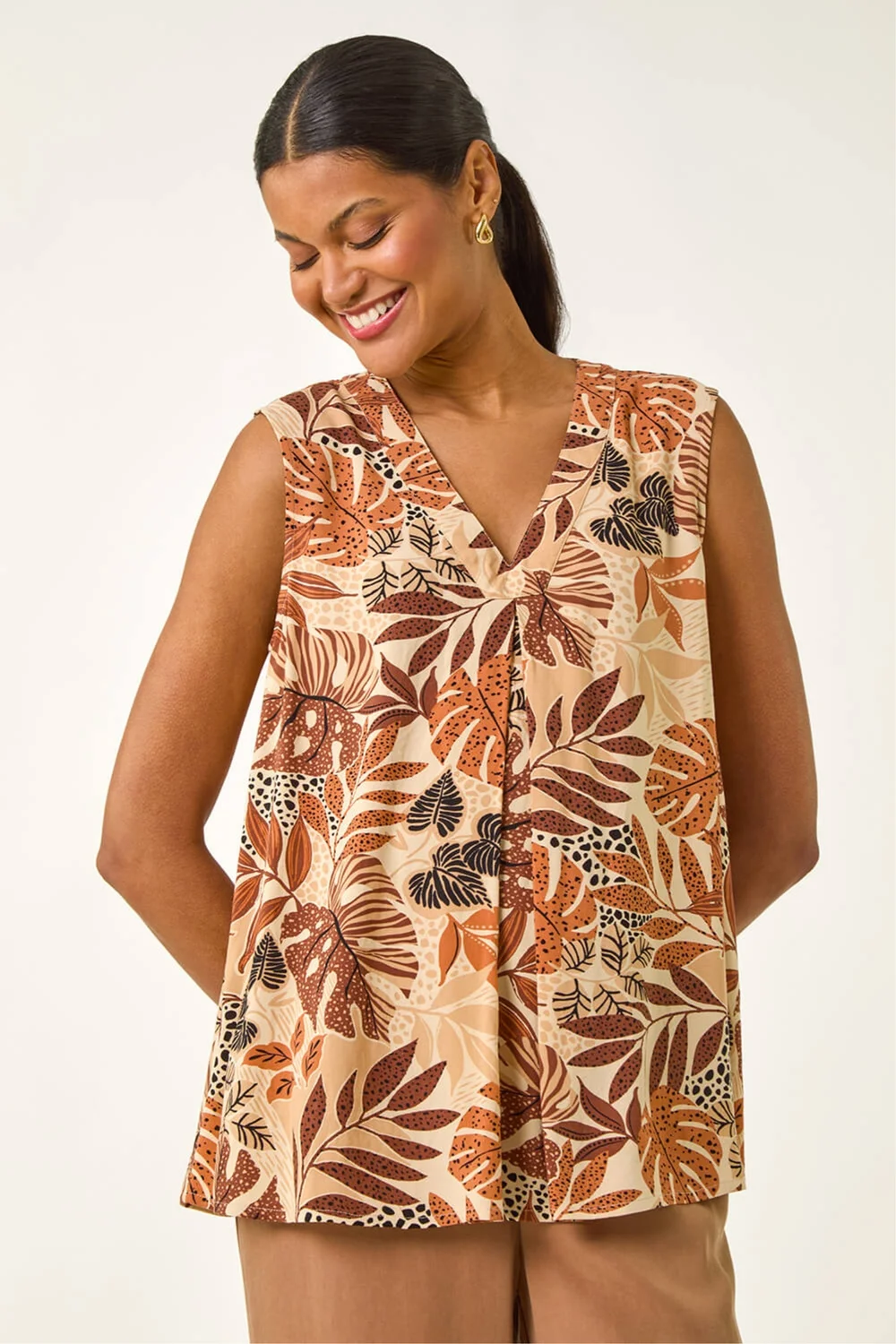 Roman Mocha Leaf V-neck Vest Top - 12 Image 4