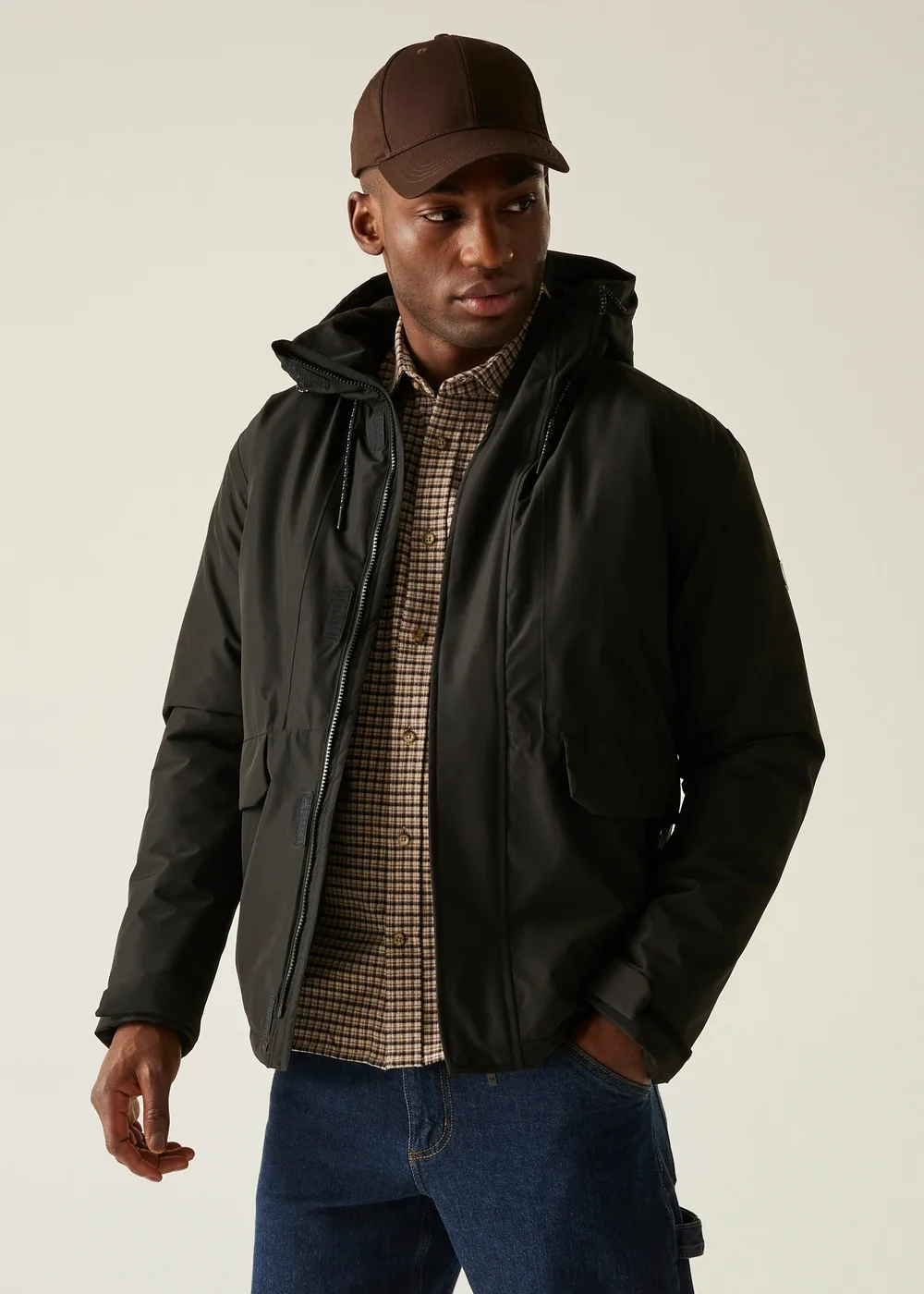 Regatta Black Sterlings Waterproof Insulated Jacket - 2XL Image 1