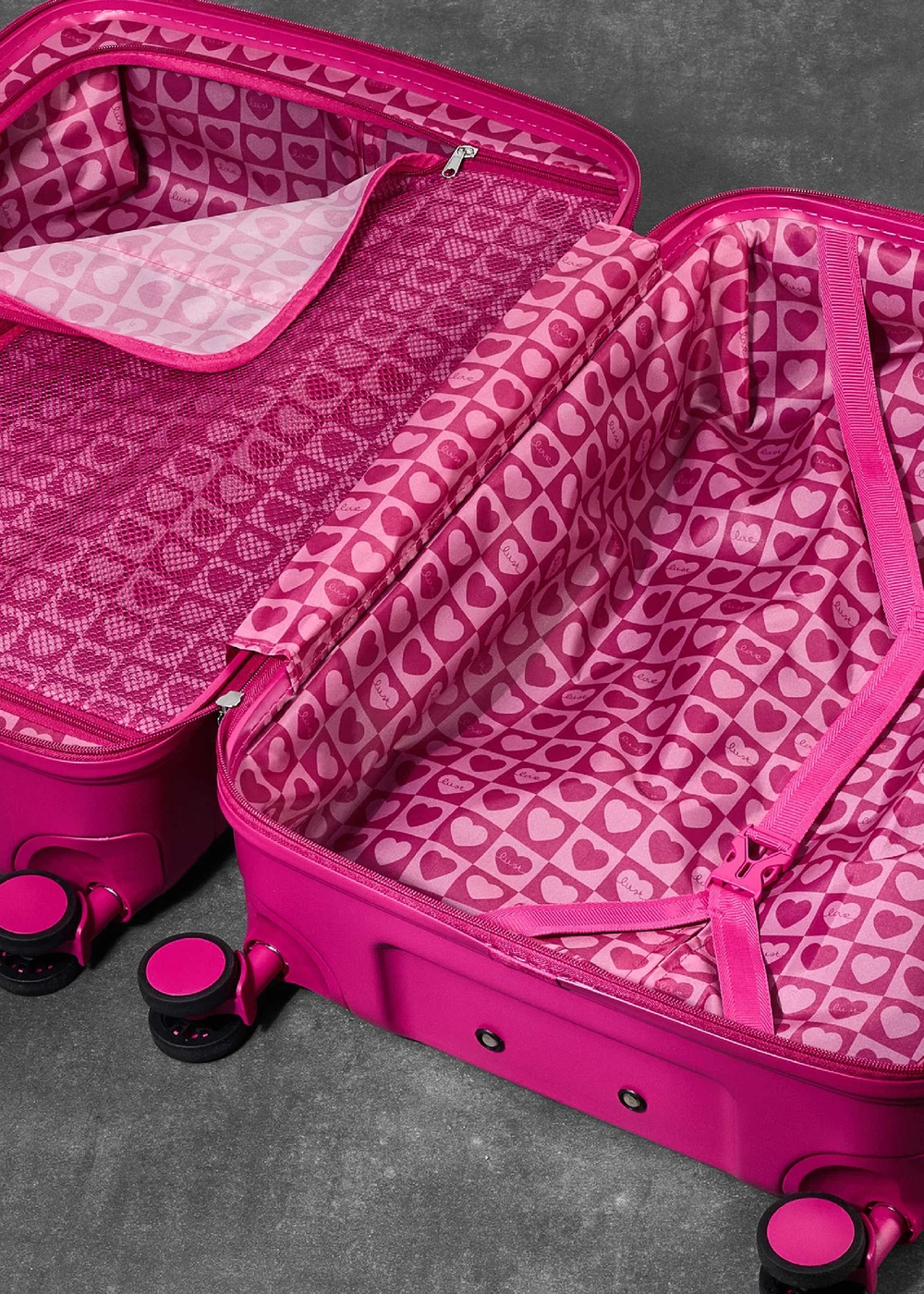 Rock Love Island Suitcase Pink - Cabin Image 5