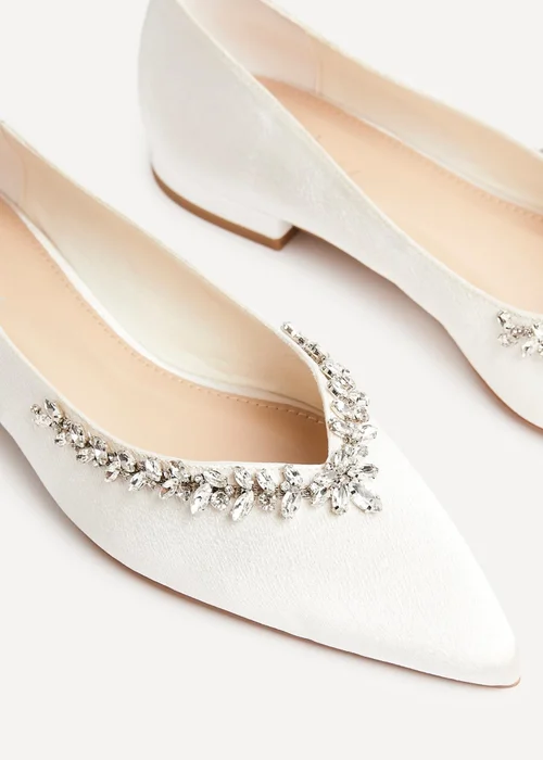 Linzi Endless Bridal Ivory Pointed Toe Ballet Flat - 3 Image 4