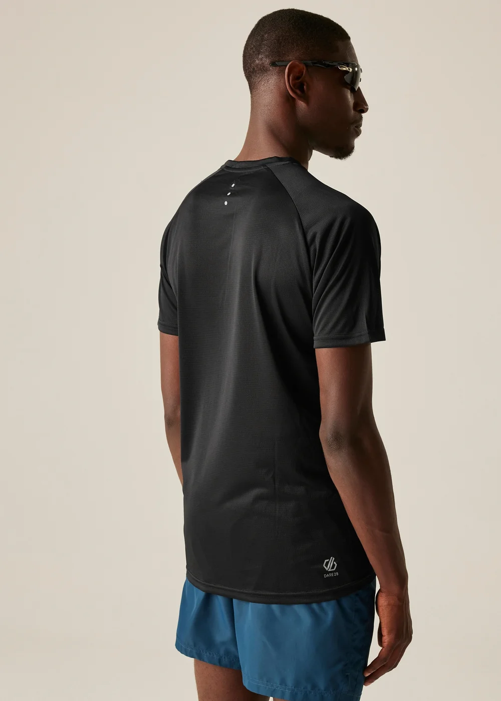 Dare2B Black Accelerate Lightweight Tee - 2XL Image 2