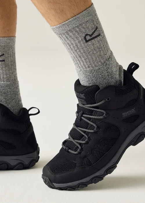 Regatta Black/Grey Edgepoint 4 Mid Waterproof Boots - 11 Image 4
