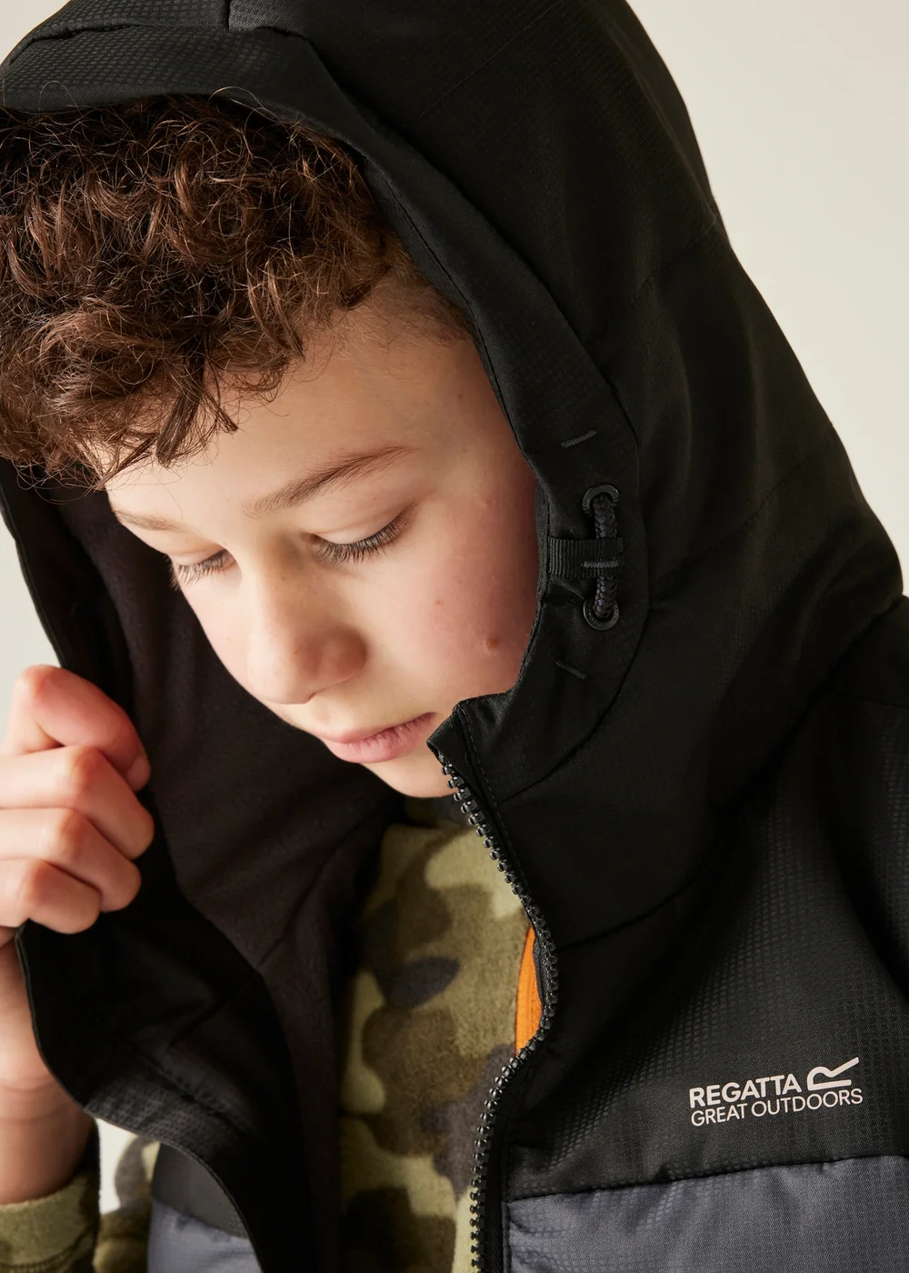 Regatta Black/Grey Kids' Lofthouse Lightweight Bodywarmer (3-16yrs) - 5-6 Yrs Image 5