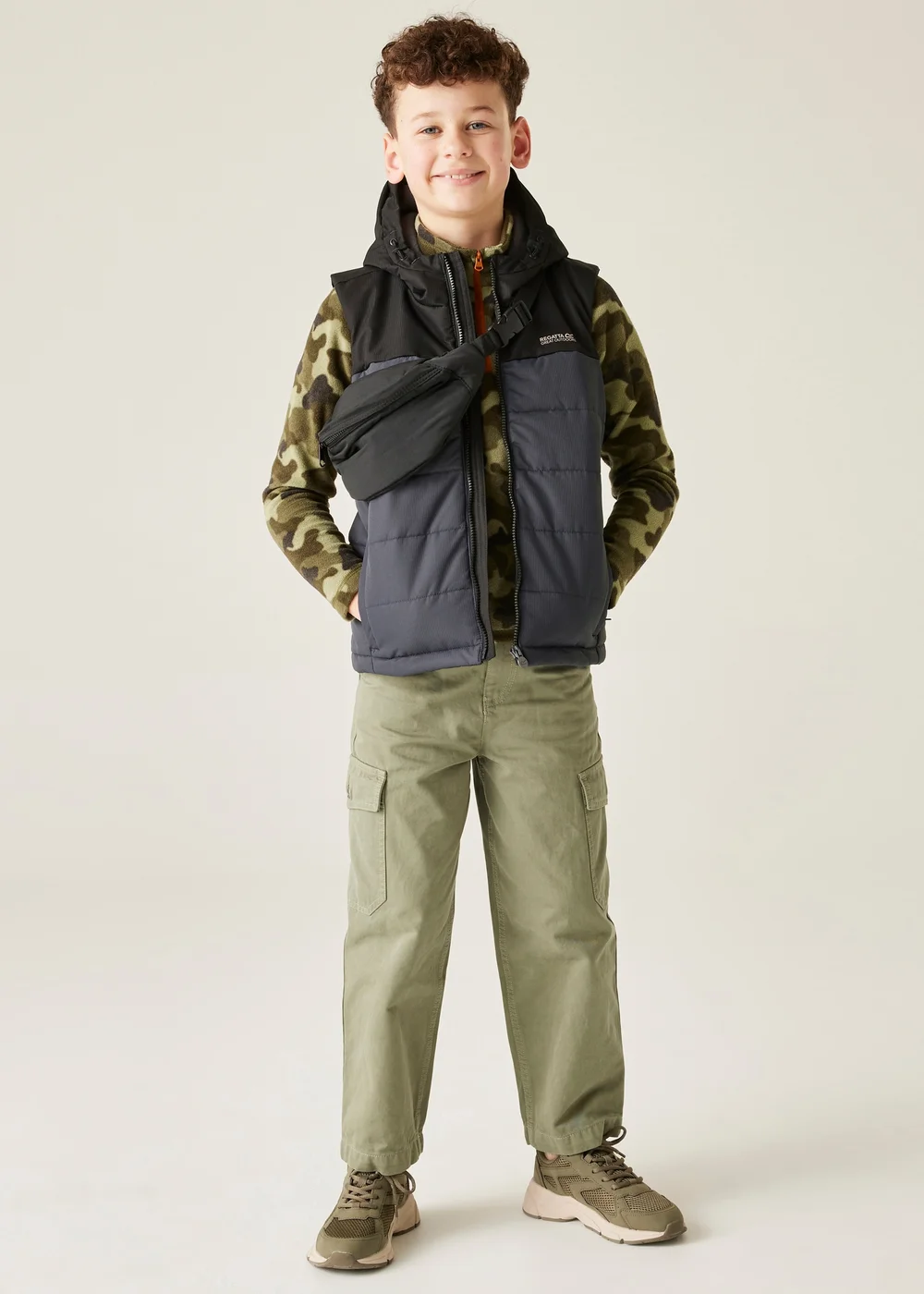 Regatta Black/Grey Kids' Lofthouse Lightweight Bodywarmer (3-16yrs) - 5-6 Yrs Image 3