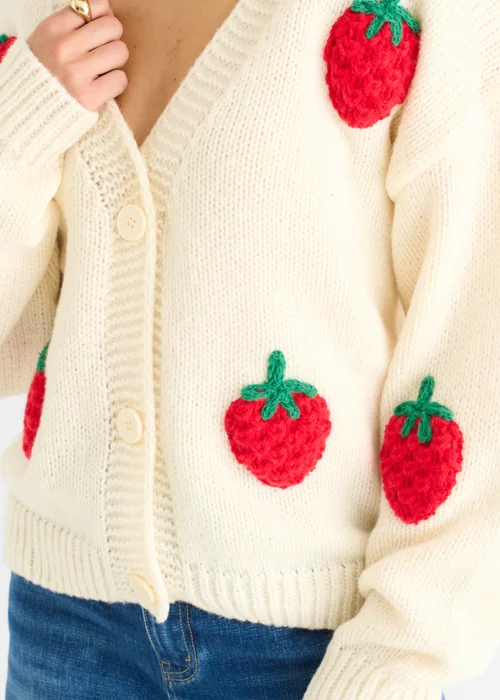Gini London Cream Contrast Strawberry Knitted Short Cardigan - M/L Image 4