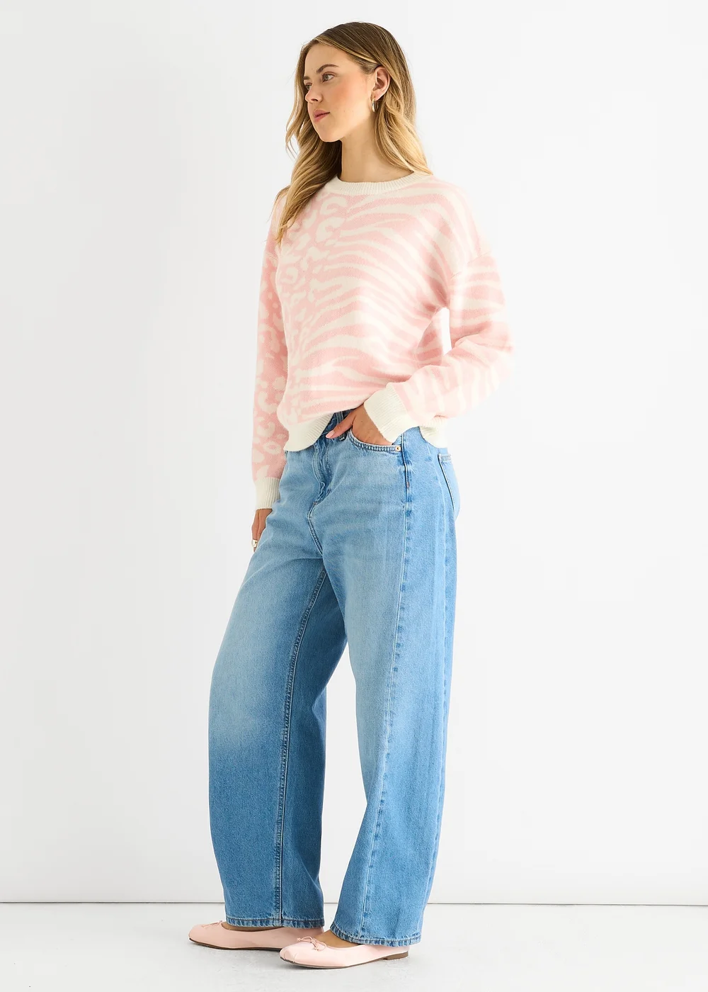 Gini London Pink Contrast Zebra Animal Knit Jumper - Small/Medium Image 4