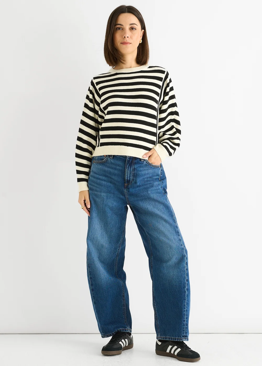 Gini London White Recycle Contrast Stripe Loose Fit Knit Jumper - M/L Image 1