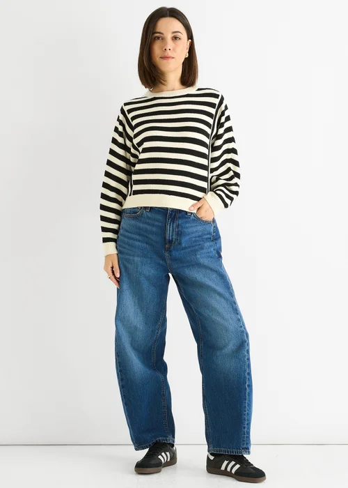 Gini London White Recycle Contrast Stripe Loose Fit Knit Jumper - M/L Image 1