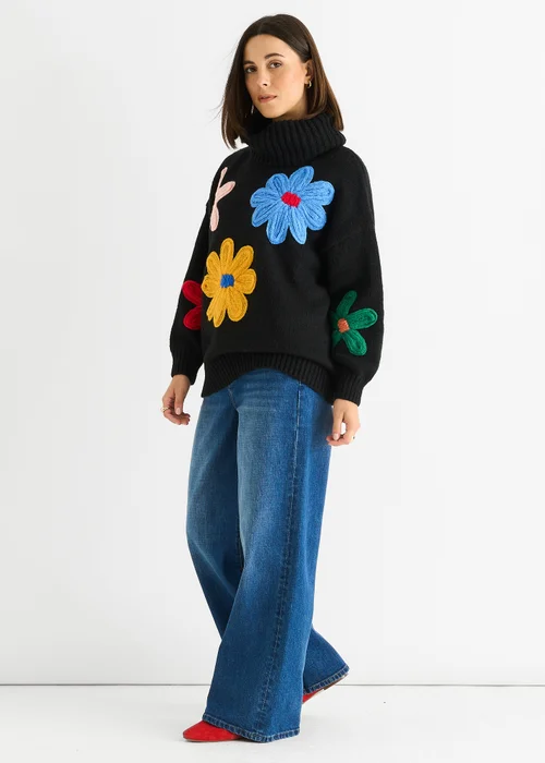 Gini London Black Floral Applique Oversized Jumper - Medium/Large Image 4