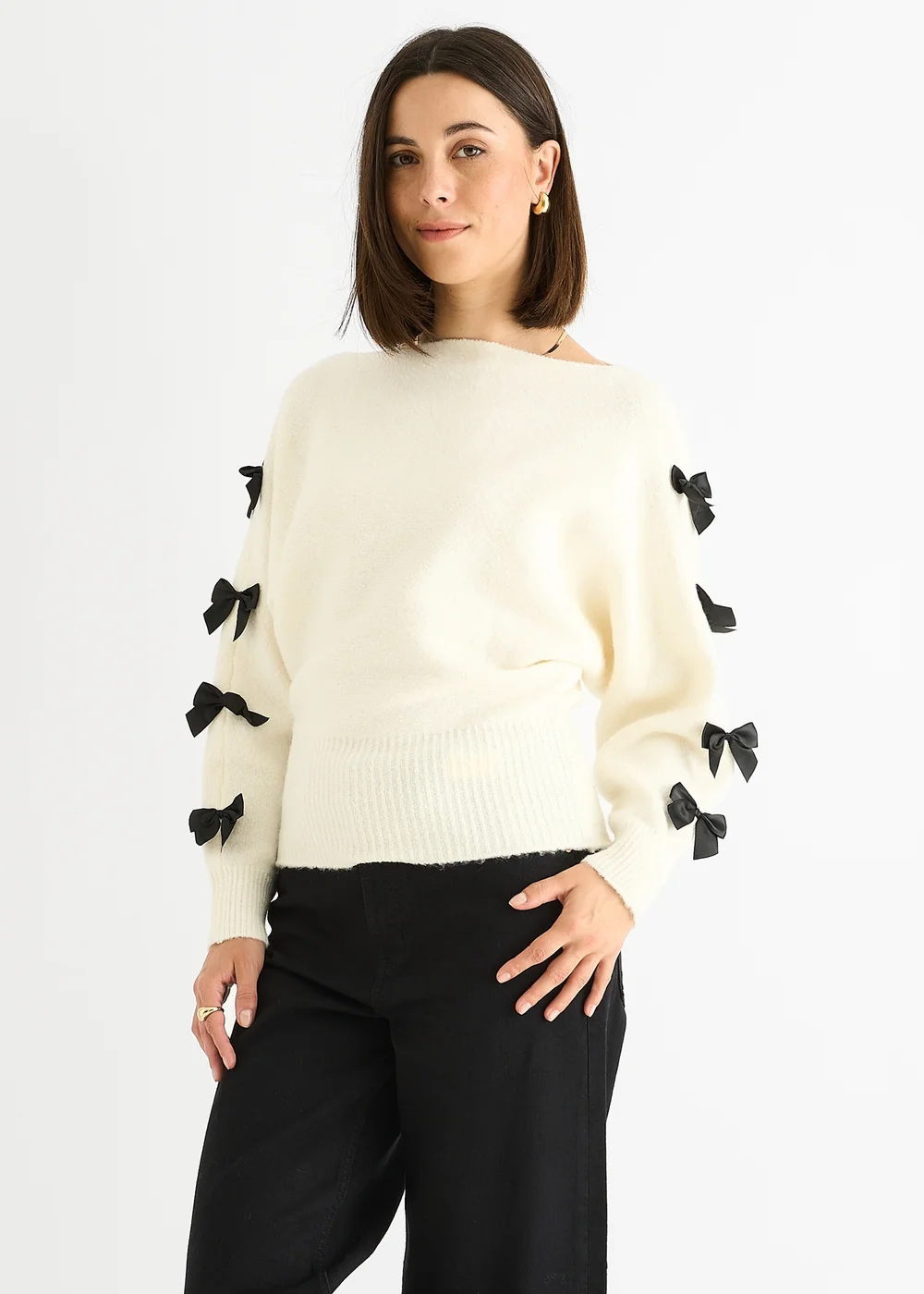 Gini London Cream Slash Neck Crop Bow Knit Jumper - Medium/Large Image 1