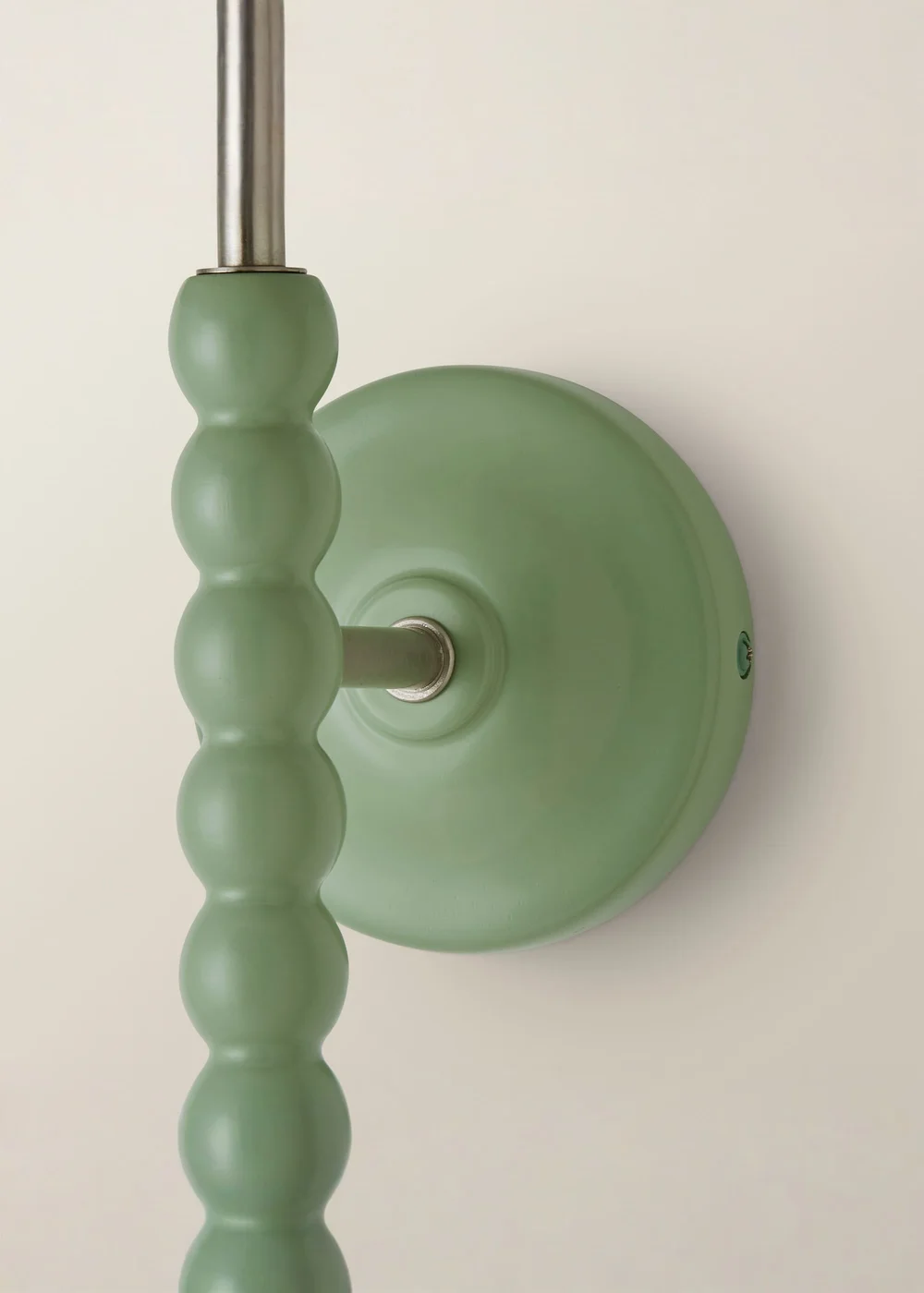 ValueLights Pair of Sage Green Bobbin Wall Lights with Scallop Lampshades - One Size Image 5