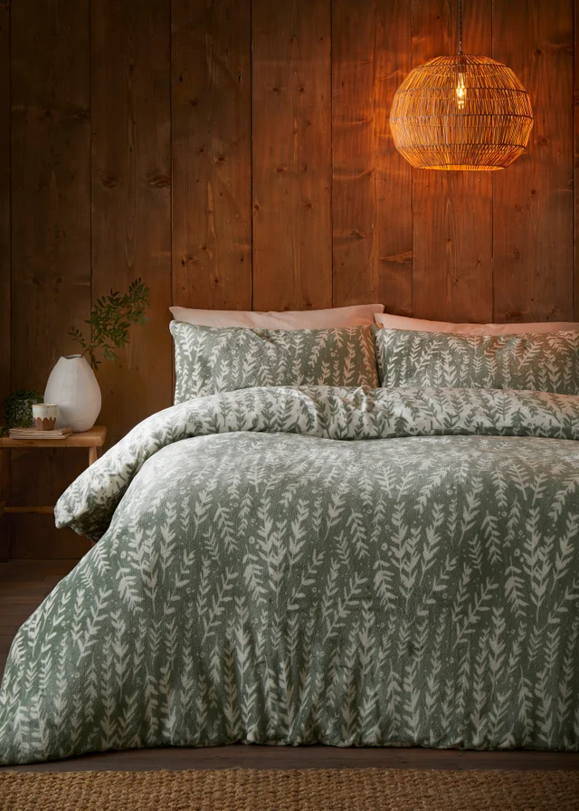Fusion Winter Foliage Soft Fleece Green Duvet Cover Set
