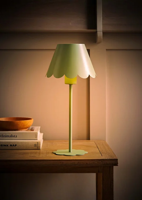 ValueLights Hattie Green Scallop Rechargeable Table Lamp - One Size Image 2
