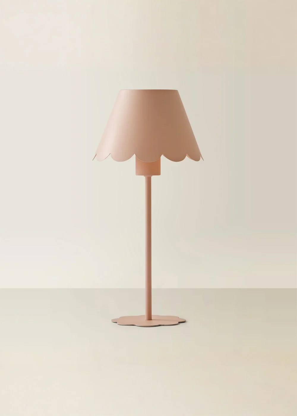 ValueLights Hattie Pink Scallop Rechargeable Table Lamp - One Size Image 3