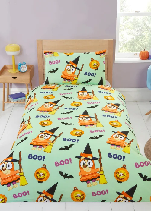 Bluey Halloween Blue Duvet Set - Single Image 2