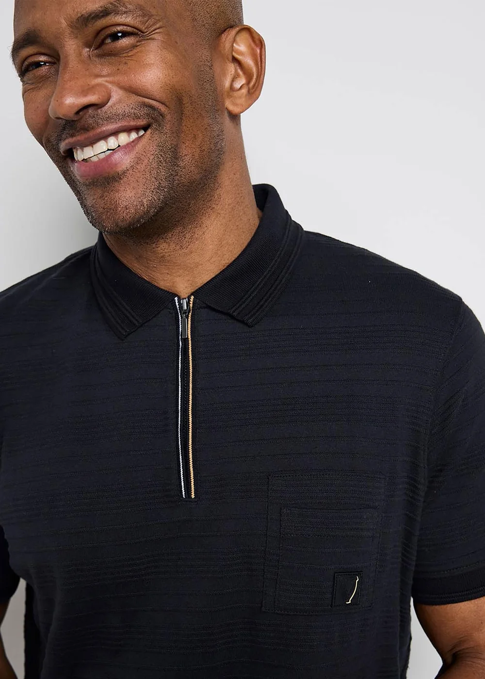 Cotton Traders Black Guinness TM 1/2 Short Sleeve Textured Zip Neck Polo Shirt - 2XL Image 4