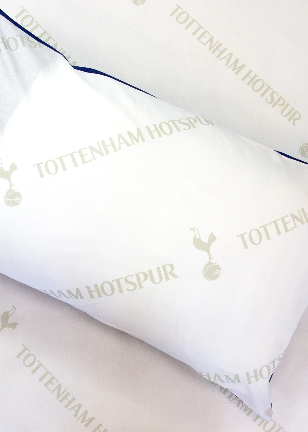 Tottenham Hotspur FC Blue Line Panel Duvet Cover - Single Image 4
