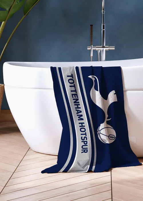 Tottenham Hotspur Blue Line Bath Towel - 75 X 150 Image 1